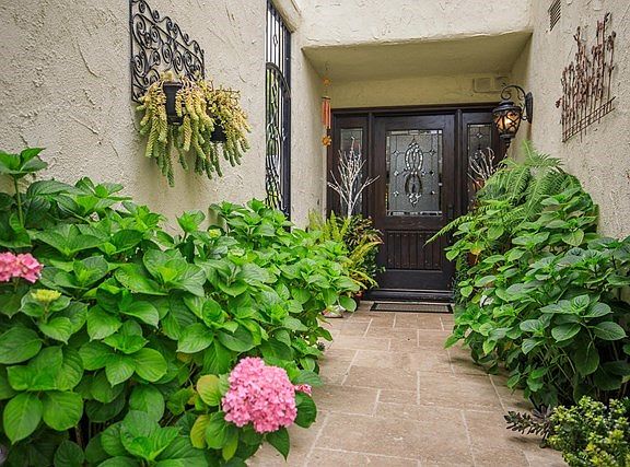 664 Woodlawn Dr Thousand Oaks-large-002-