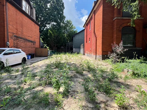 128 Stinson St, Hamilton, ON L8N 1S6