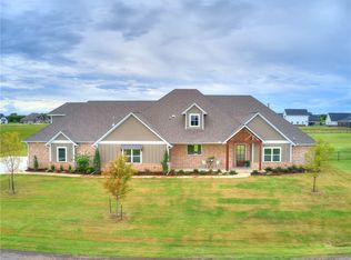 13600 NW 142nd St, Yukon, OK 73099