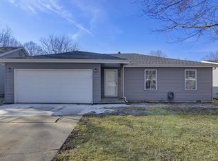 1328 W Glenwood St, Springfield, MO 65807