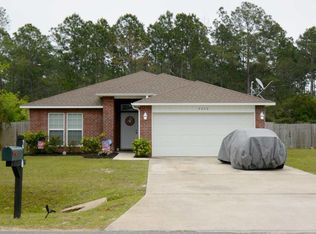 2260 Avenida De Sol, Navarre, FL 32566