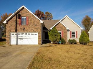 3501 Sandpiper Dr, Clarksville, TN 37042