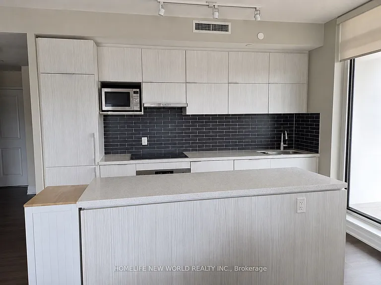 10 Rouge Valley Dr NW #1216A — Photo 4