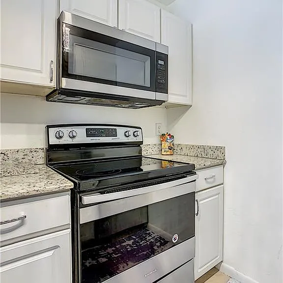 4625 Bayshore Dr #D8 — Photo 11