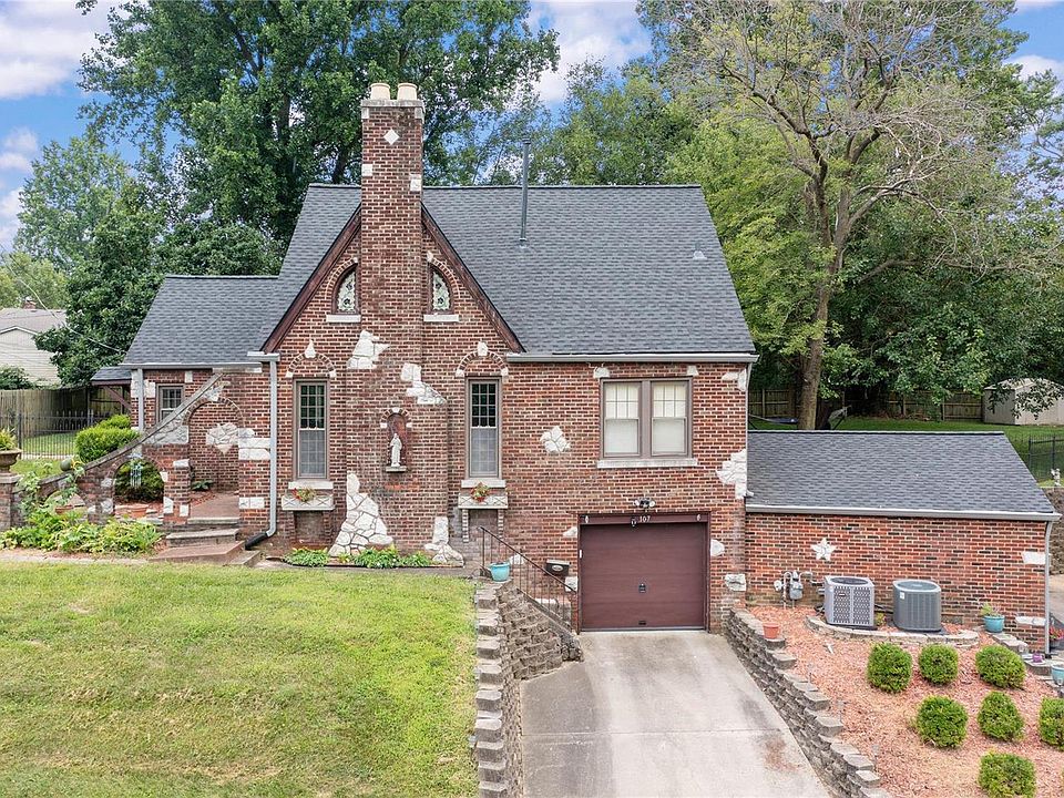 1st image of 107 Glenview Dr