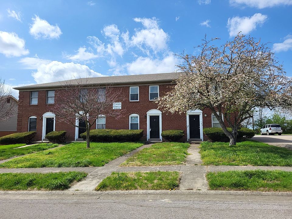 1st image of 486 Garden City Dr APT 3