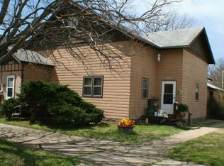 405 S Forest St APT A, Douglass, KS 67039