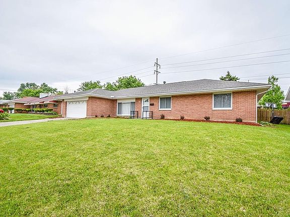 2nd image of 2636 Churchland Ave