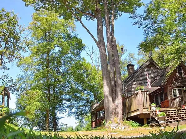 885 Grandview Road, Hancock, NY 13783