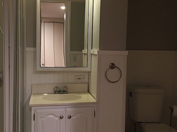 3/4 bath off from Fam.Rm