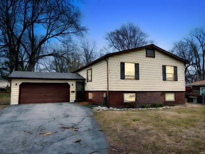 636 S Virginia Ave, Belleville, IL, 62220