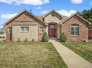 103 Evergreen Ct, Waterloo, IL 62298