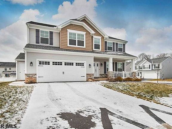 2nd image of 315 Amberleigh Ln