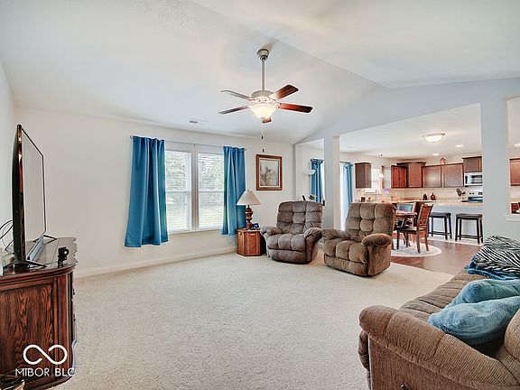 5th image of 5742 Deer Valley Ct