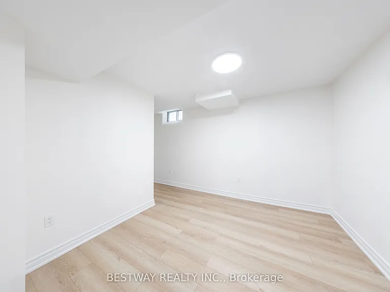 96 Kearney Dr #BASEMENT — Photo 7