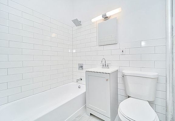5th image of 319 E 83rd St APT 1D