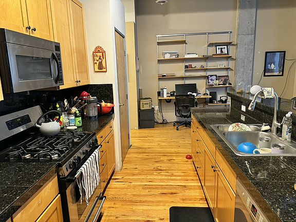 4th image of 2899 N Speer Blvd Unit 404