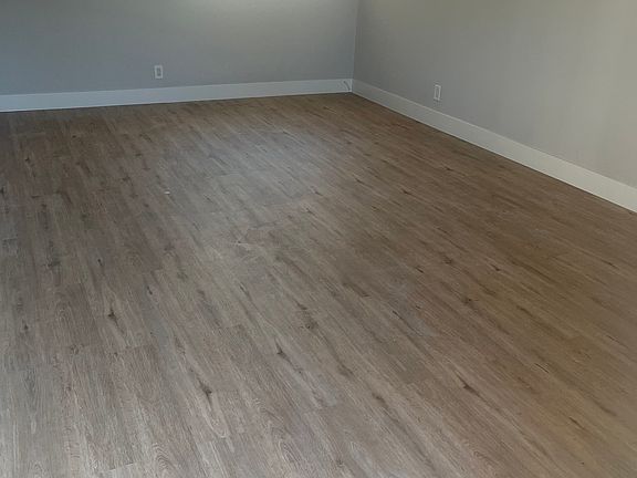 3rd image of 9919-1 De Soto Ave #27