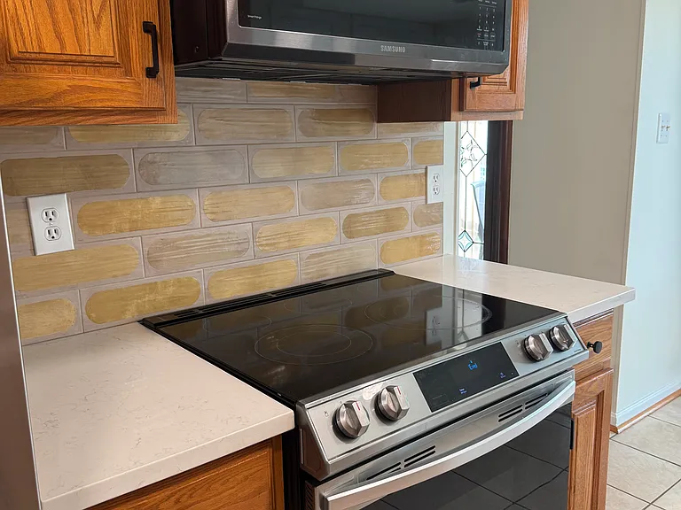 10210 Bushman Dr #323 — Photo 5
