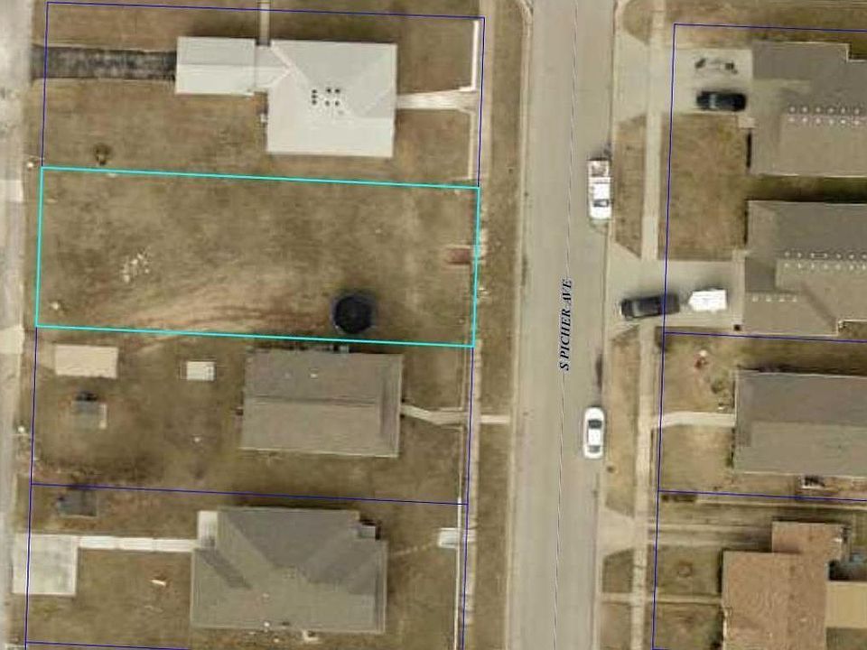 1st image of 2406 S Picher Ave
