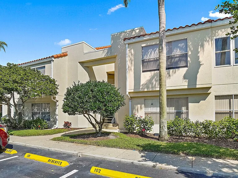 6131 Bahia Del Mar Blvd #140 — Photo 11