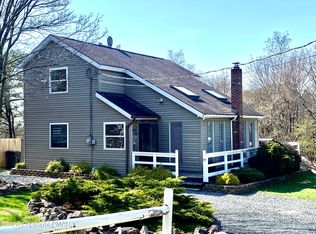 201 Dogwood Ter, Albrightsville, PA 18210