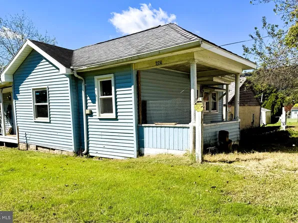 224 Betterton Aly, Westernport, MD 21562