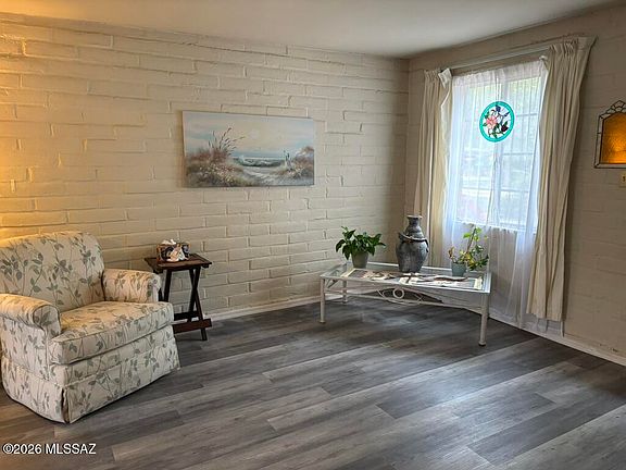 4th image of 506 W Camino Penasco #B
