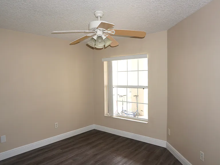 46 Wellwood Ln #A — Photo 8