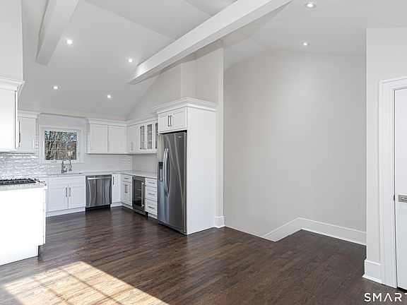 2nd image of 38 Poe Ct