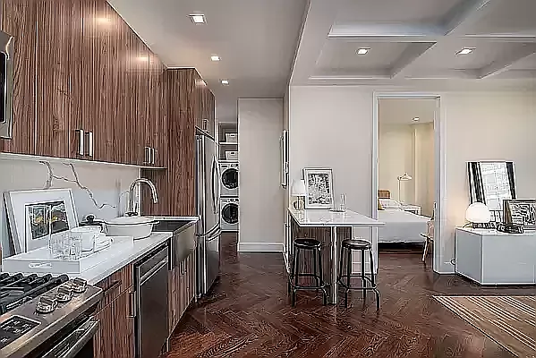 Rented by Dallien Realty Limited Liability Company | media 13