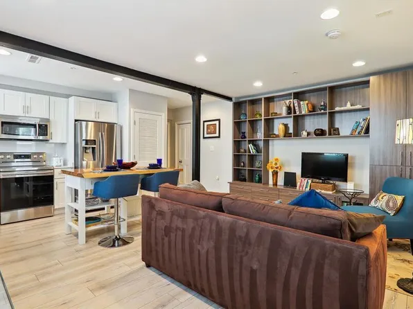 5024 9th St NW, Washington, DC