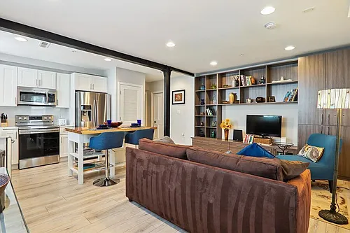 5024 9th St NW #203 Photo 1