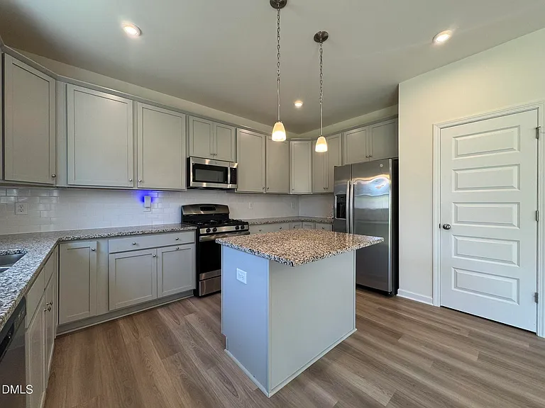 6436 Winter Spring Dr — Photo 8