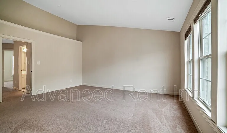 5109 Strawbridge Ter — Photo 12