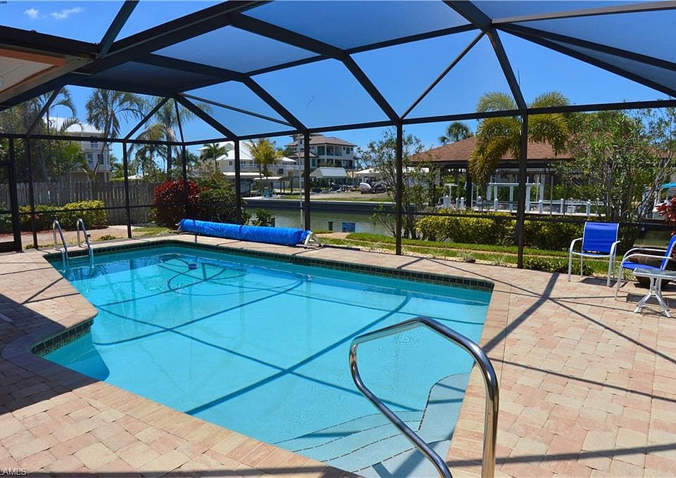 1st image of 119 Seahorse Ln