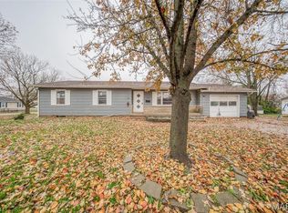 905 E Pace St, Salem, MO 65560