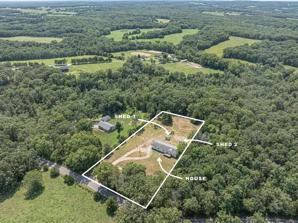 1239 Luebbering Rd, Luebbering, MO 63061