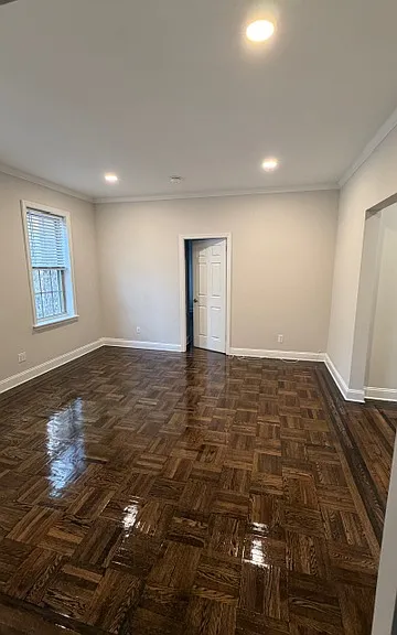 28 Duncan Ave Apartments — Photo 6