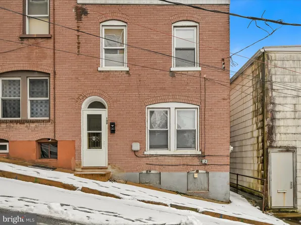 109 S 7th St, Pottsville, PA 17901