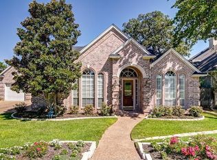 1008 Clear Lake Ct, Colleyville, TX 76034