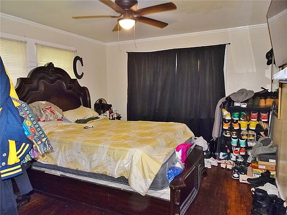 3rd image of 1226 Shirley Dr