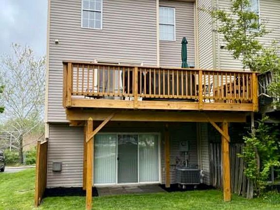 3rd image of 13713 Crystalford Ct