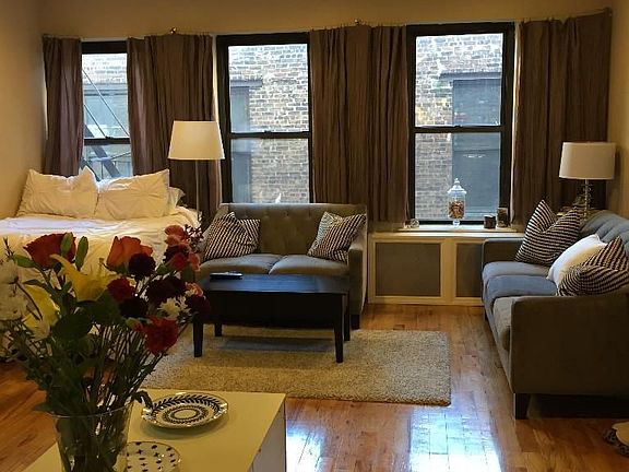 2nd image of 305 E 95th St APT 3E