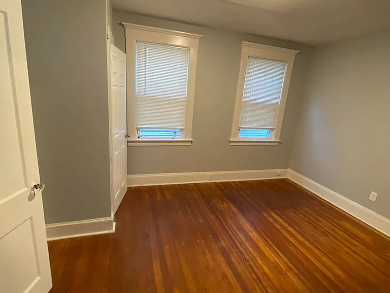 8 Harding — Photo 18