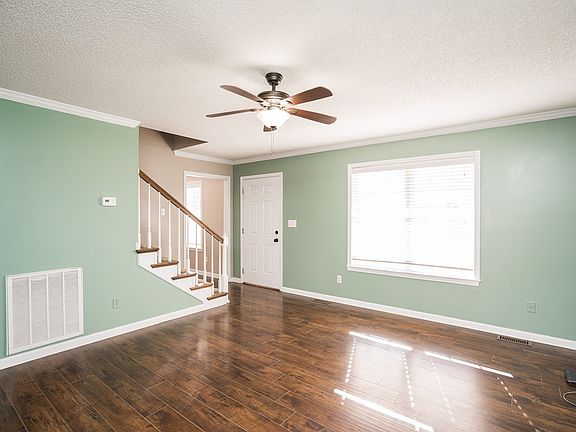4th image of 1001 Venison Ln