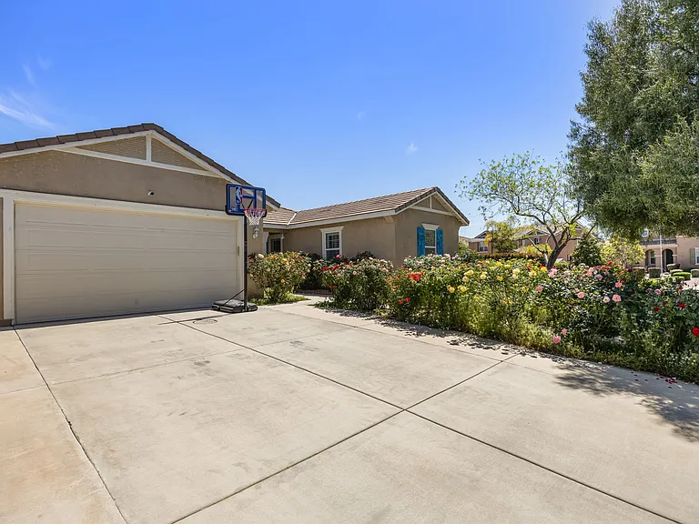 37184 Running Springs Rd — Photo 2