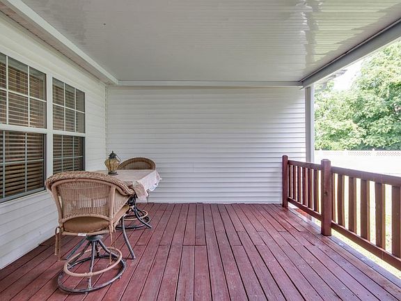 4th image of 3446 Cross Meadow Dr