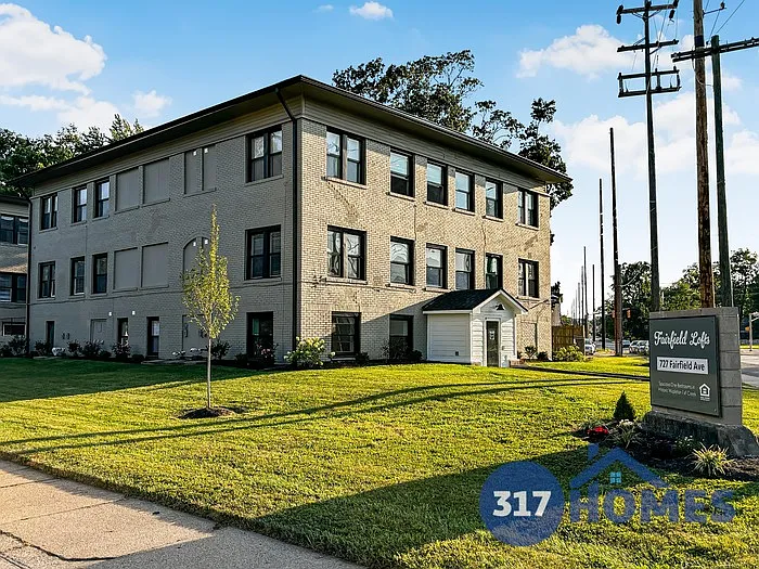 727 Fairfield Ave #104 photo 1