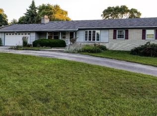 W142N8369 Oxford St, Menomonee Falls, WI 53051